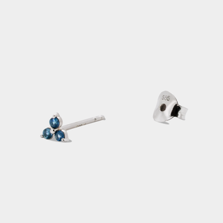 Petal Stud (Blue Sapphire)